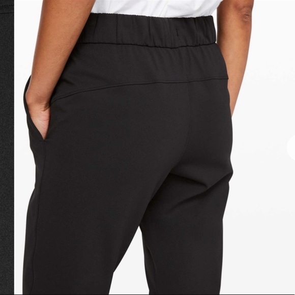 Lululemon On The Fly 7/8 Woven Pants Joggers - Picture 10 of 11